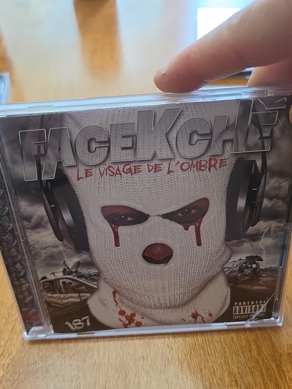 Face Kché Le Visage de l'Ombre CD — White Mask Cover Art